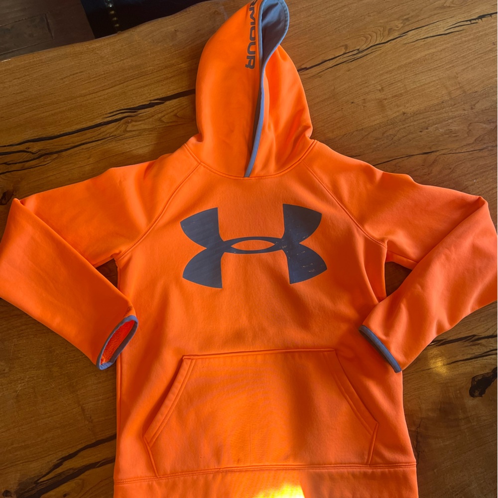 UNDER ARMOUR Hoodie. Youth Large. Perfect Condition